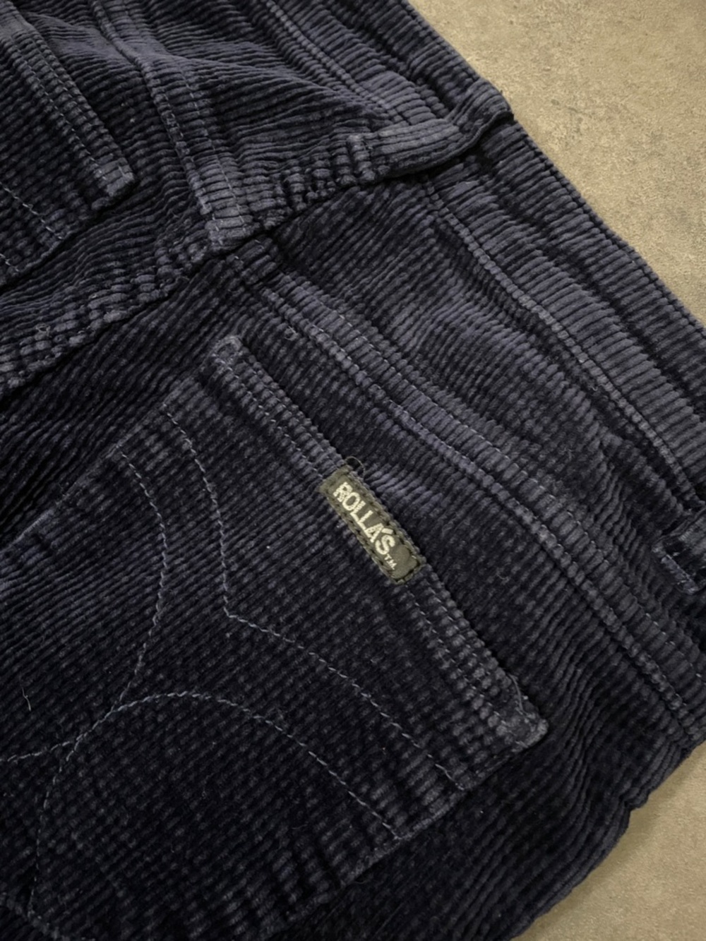 Rolla’s Eastcoast High Rise Flare Cord size 28x32 - Picture 4 of 11